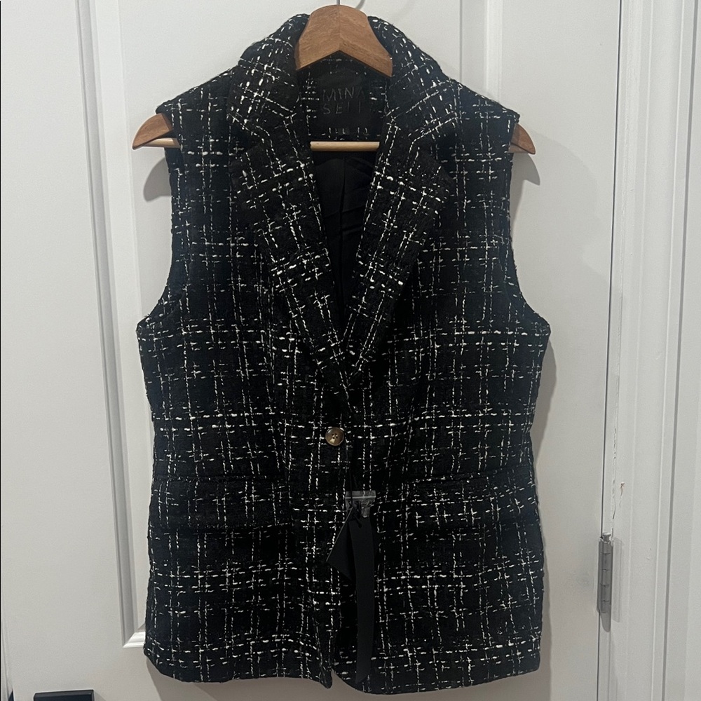 New! Mina Self Black and White‎ Tweed Vest Size Large